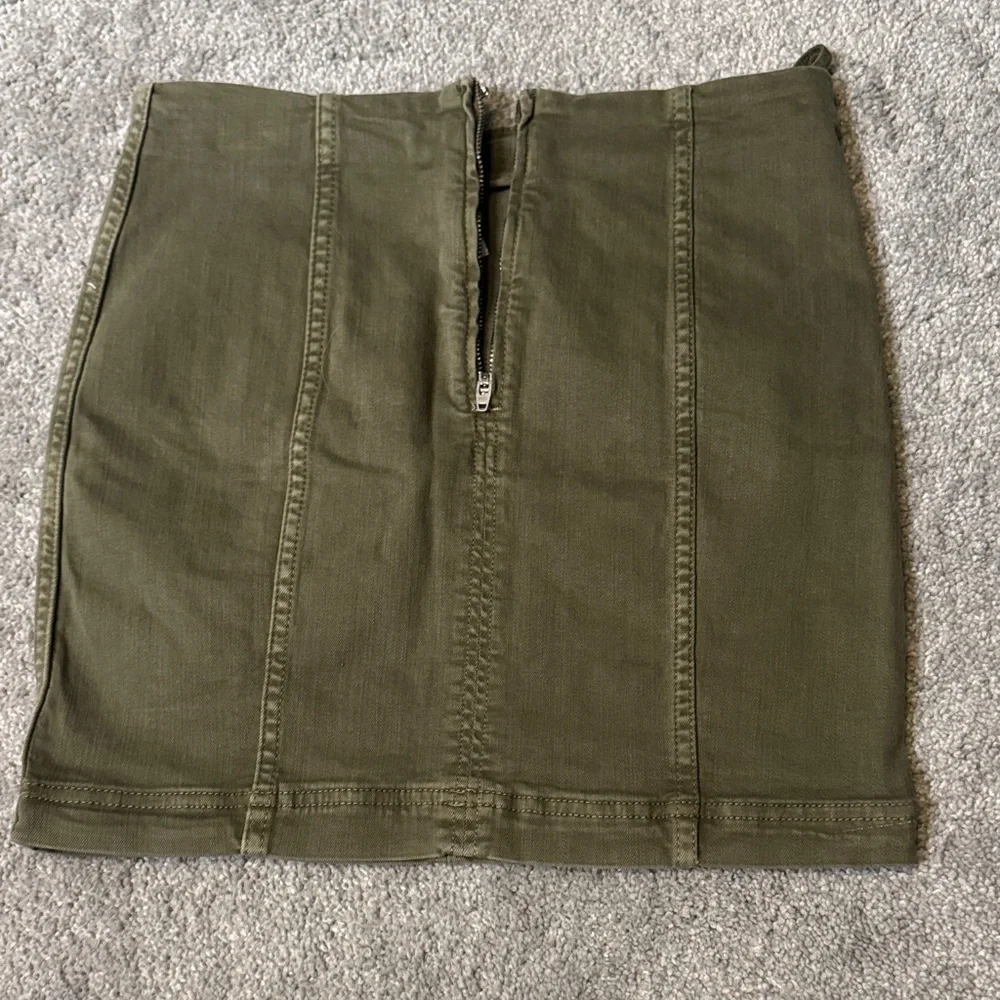 Free People Khaki Pencil Skirt